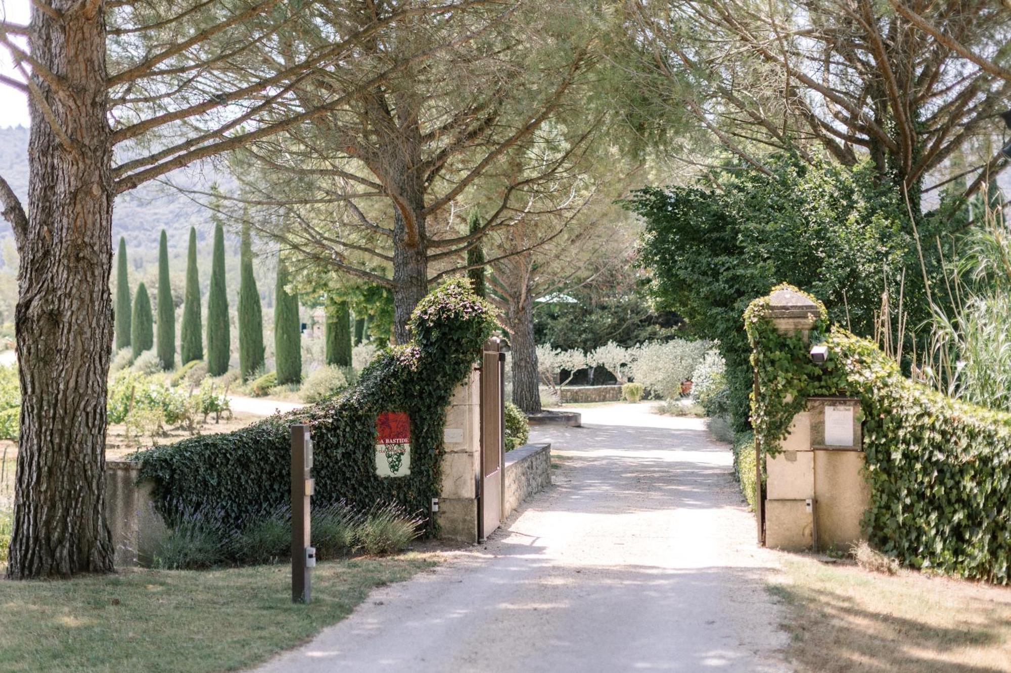 La Bastide De Marie, Maisons Et Hotels Sibuet Менерб Экстерьер фото